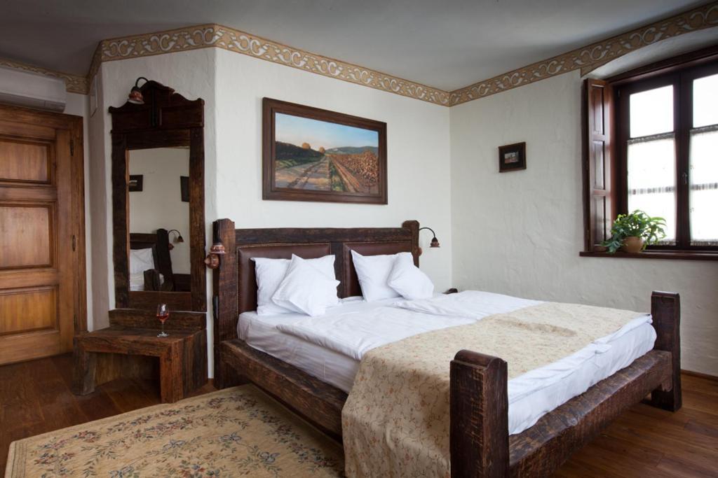 Halasi Pince Panzio Villány Zimmer foto